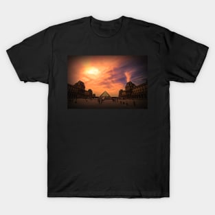 Red Sunset over the Louvre T-Shirt